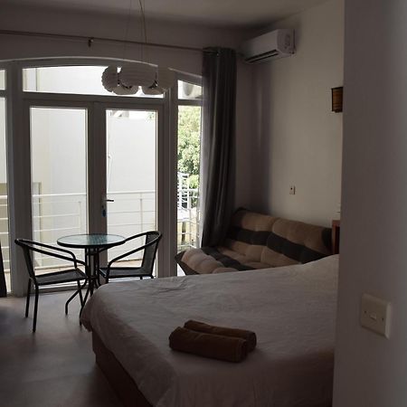 Ocean Drive Studio - Opposite The Beach Grand Baie Zewnętrze zdjęcie