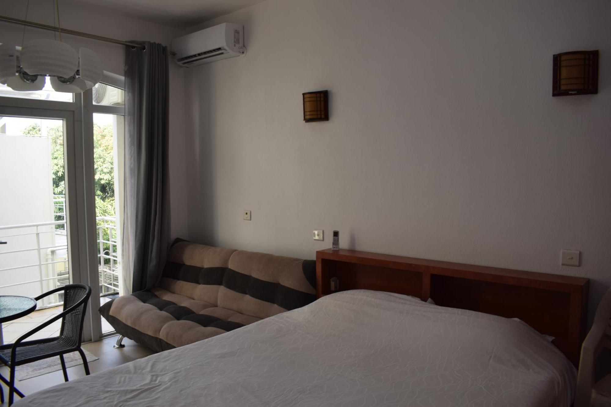 Ocean Drive Studio - Opposite The Beach Grand Baie Zewnętrze zdjęcie