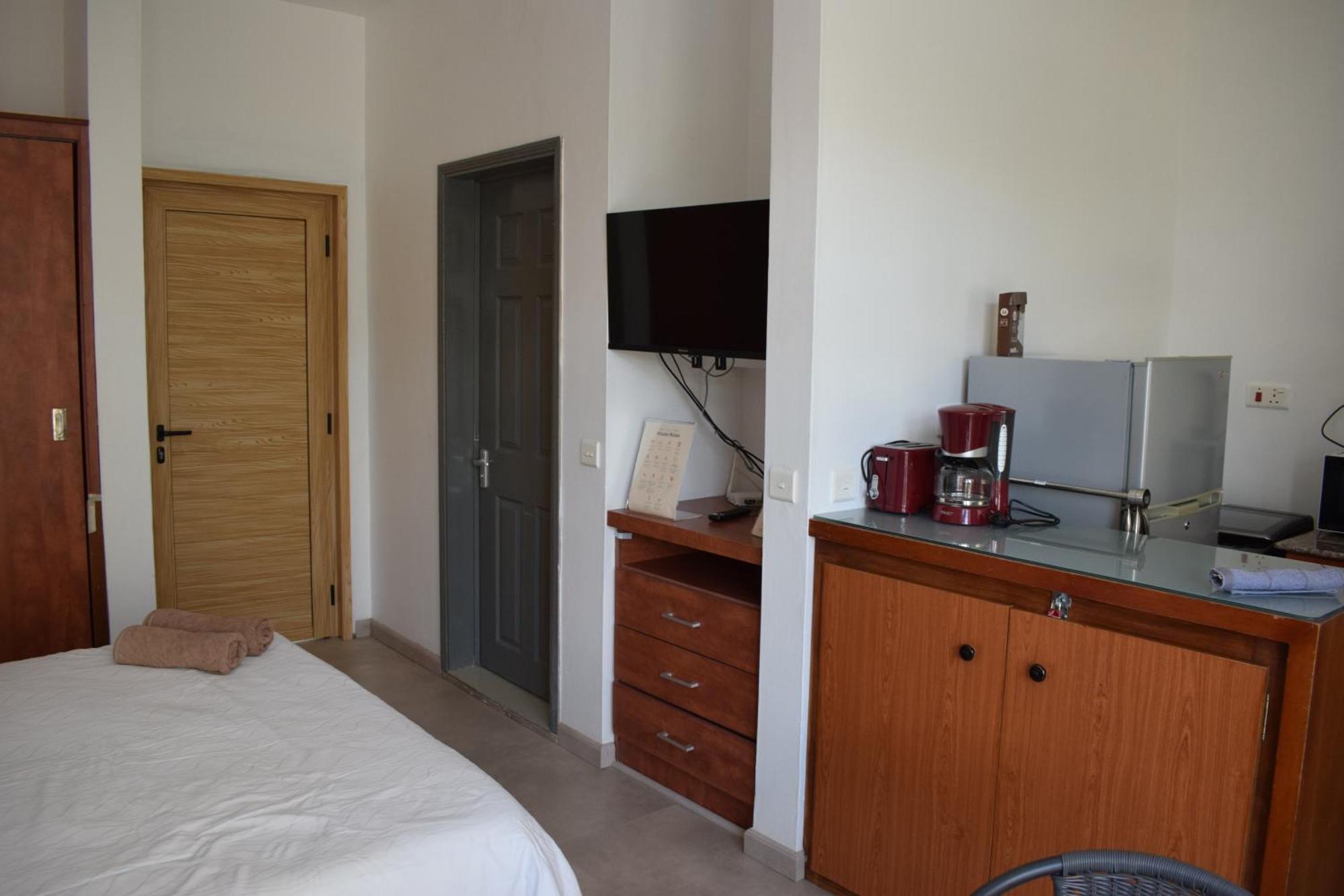 Ocean Drive Studio - Opposite The Beach Grand Baie Zewnętrze zdjęcie