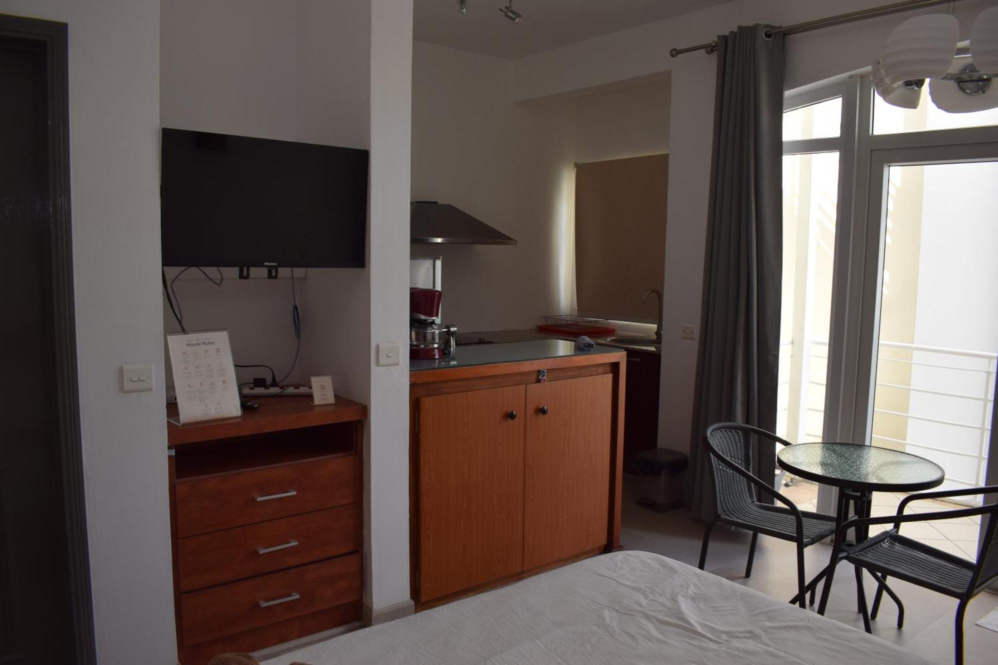 Ocean Drive Studio - Opposite The Beach Grand Baie Zewnętrze zdjęcie